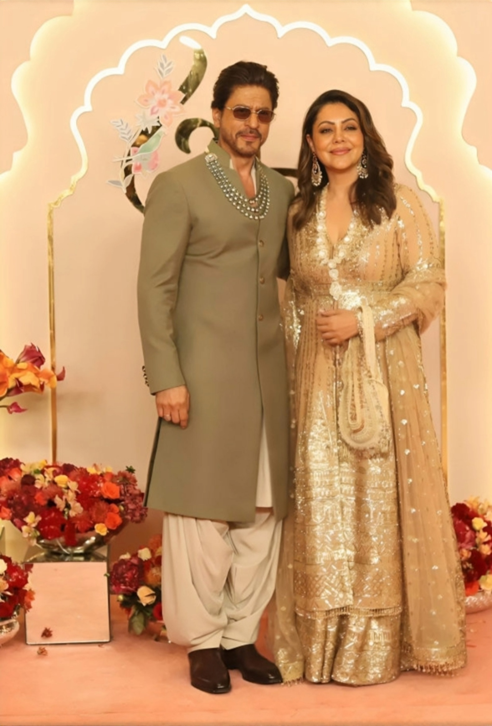 Shah Rukh khan ambani wedding sherwani
